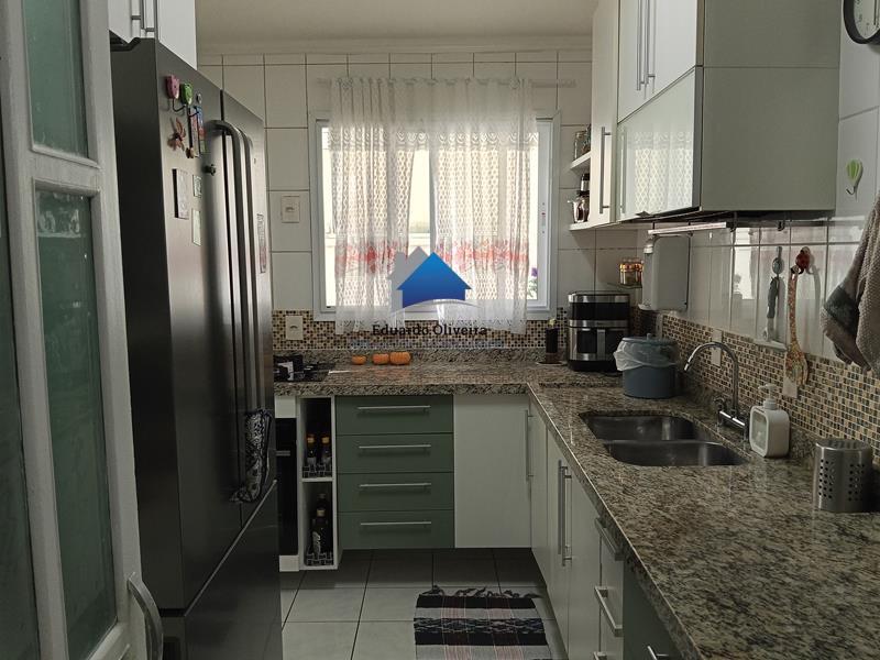 Casa à venda com 4 quartos, 1 suíte, 5 vagas e 155m² no Granja Viana, Cotia (SP) — foto 9 de 30