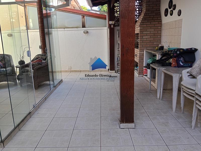 Casa à venda com 4 quartos, 1 suíte, 5 vagas e 155m² no Granja Viana, Cotia (SP) — foto 28 de 30