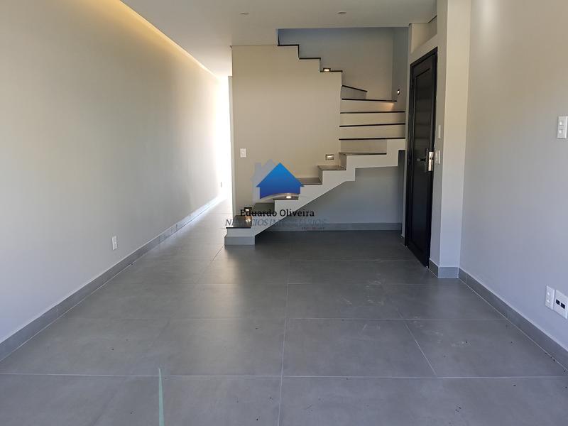 Casa à venda com 3 quartos, 1 suíte, 4 vagas e 116m² no Cotia Centro, Cotia (SP) — foto 3 de 27