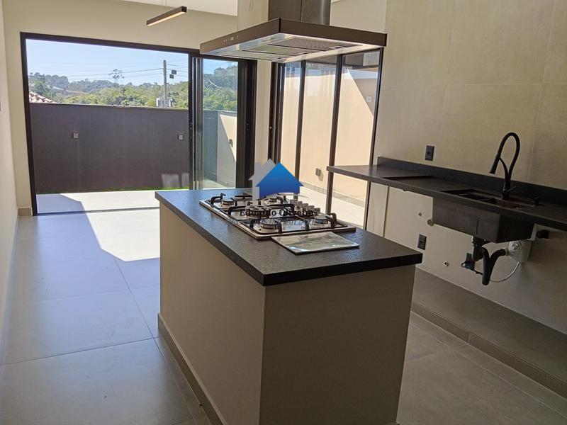 Casa à venda com 3 quartos, 1 suíte, 4 vagas e 116m² no Cotia Centro, Cotia (SP) — foto 5 de 27