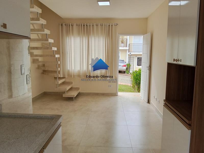 Casa à venda com 2 quartos, 2 banheiros, 1 vaga e 50m² no Granja Viana, Cotia (SP) — foto 3 de 17