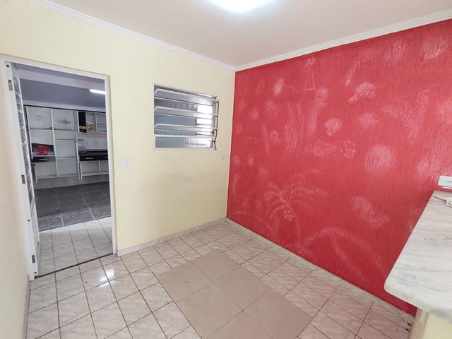 Casa para alugar com 2 quartos, 1 banheiro, 2 vagas e 55m² no Cotia Centro, Cotia (SP) — foto 4 de 21
