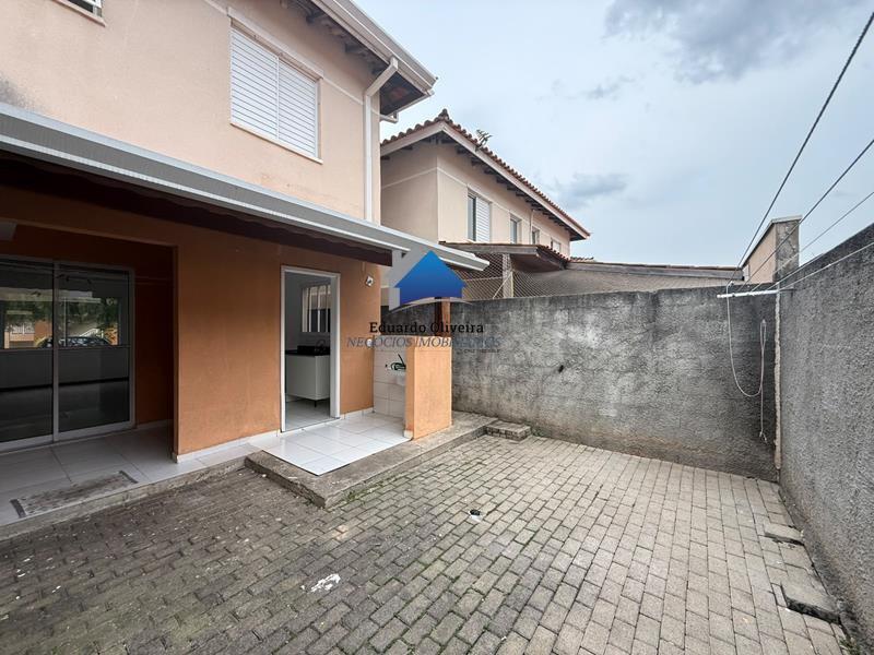 Casa à venda com 2 quartos, 2 banheiros, 2 vagas e 66m² no Cotia Centro, Cotia (SP) — foto 12 de 24