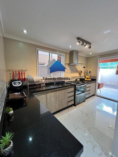Casa à venda com 3 quartos, 1 suíte, 2 vagas e 123m² no Jardim Petrópolis, Cotia (SP) — foto 8 de 30