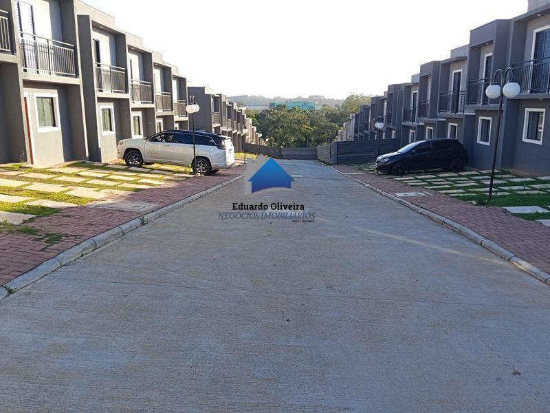 Casa à venda com 3 quartos, 1 suíte, 2 vagas e 66m² no Granja Viana, Cotia (SP) — foto 3 de 27