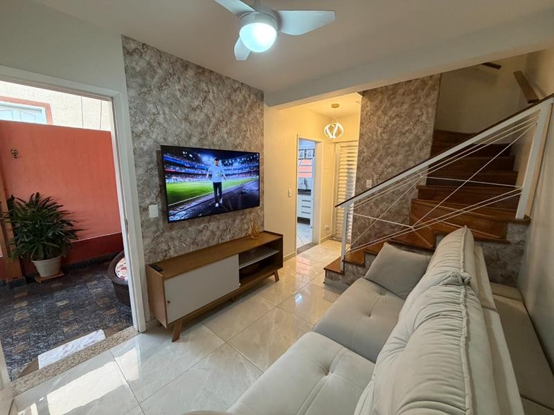 Casa à venda com 2 quartos, 1 banheiro, 3 vagas e 72m² no Centro (Cotia), Cotia (SP) — foto 2 de 28