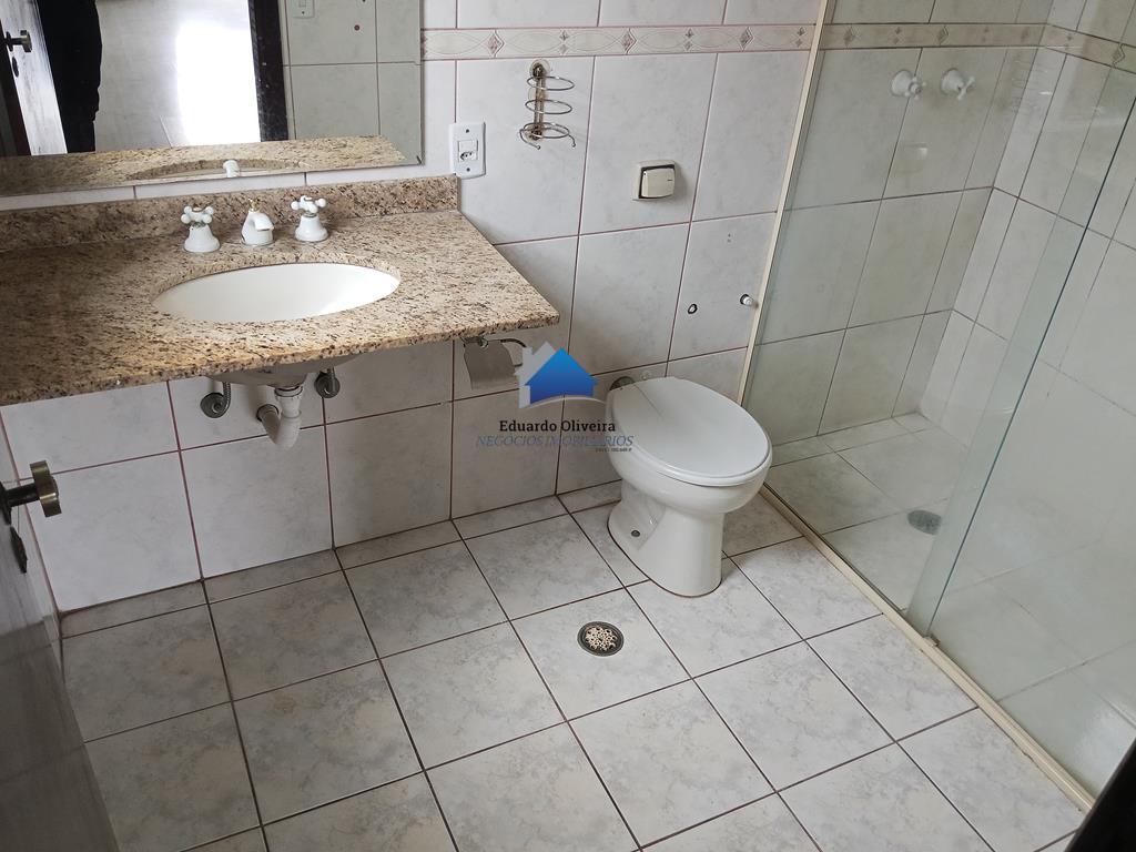 Casa para alugar com 4 quartos, 4 suítes, 4 vagas e 275m² no Jardim Ipês, Cotia (SP) — foto 13 de 30