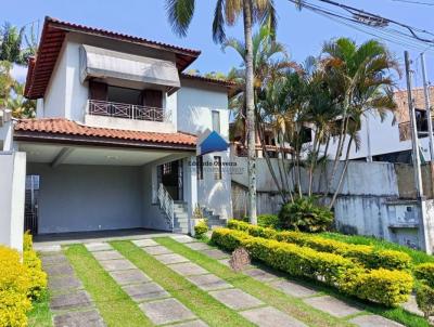 Casa em Condom&iacute;nio para Venda na cidade de Cotia no bairro Jardim Sabi&aacute;